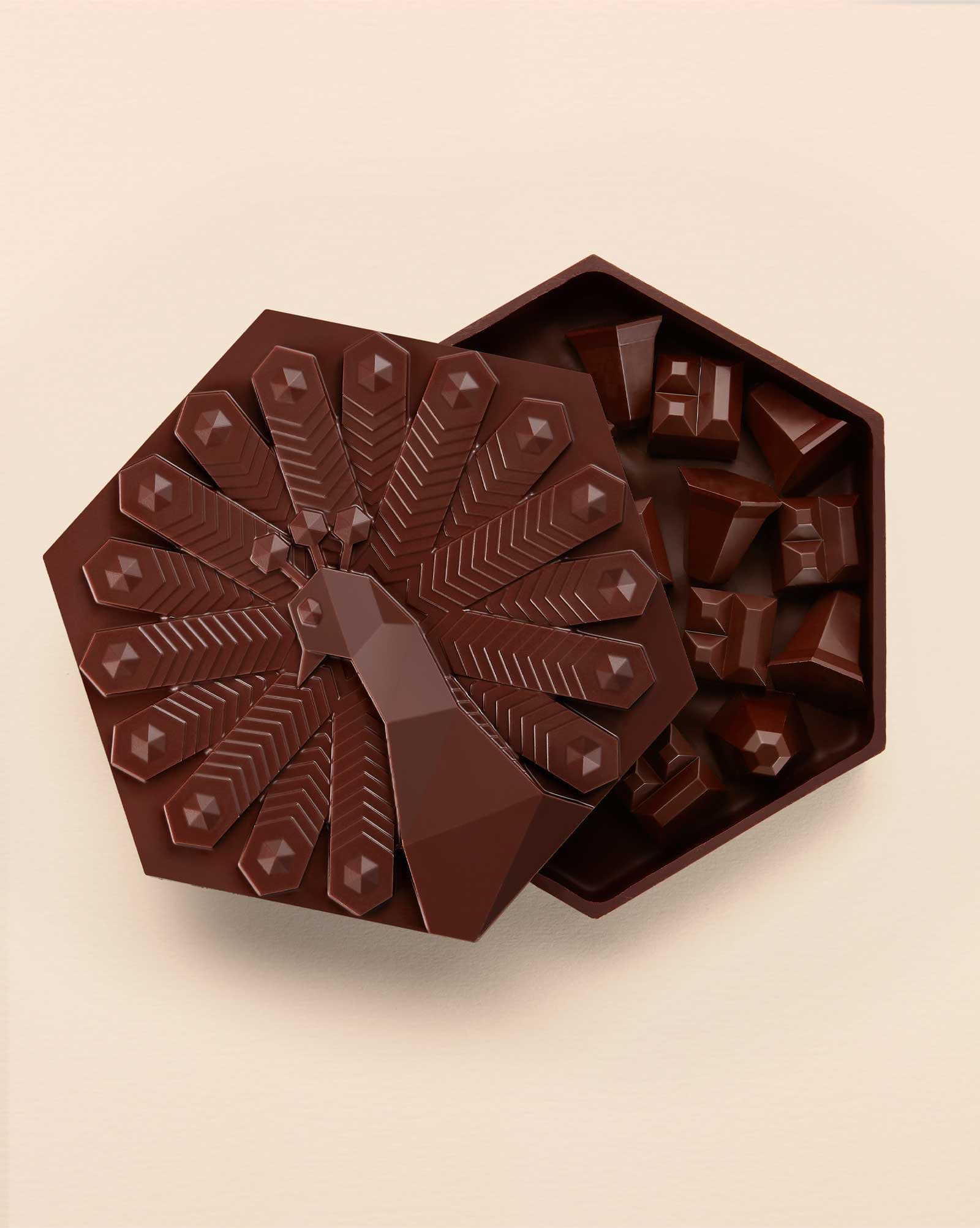 PEACOCK CHOCOLATE BOX